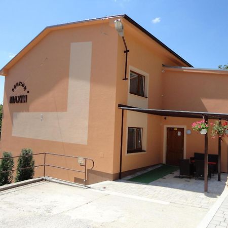 Wellness Penzion Maxim Bojnice Exterior photo