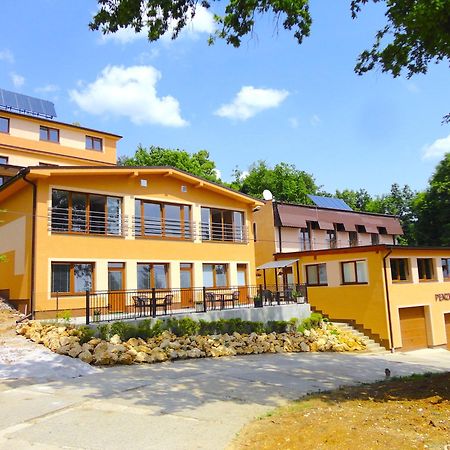 Wellness Penzion Maxim Bojnice Exterior photo